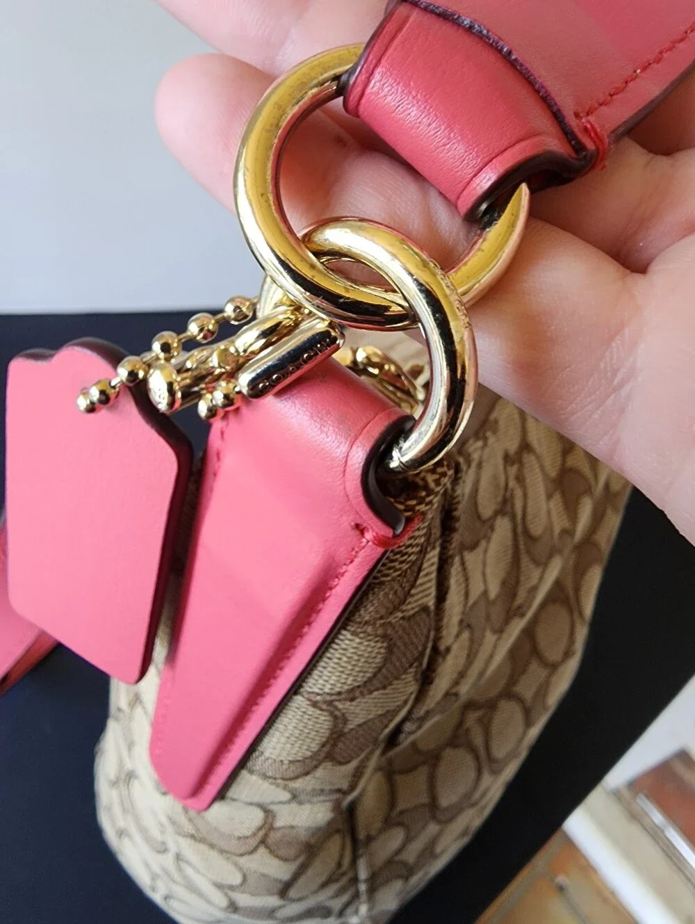 Coach Celeste Signature 2Way Hobo With Pink Trim, EUC, 2016, $375 MSRP